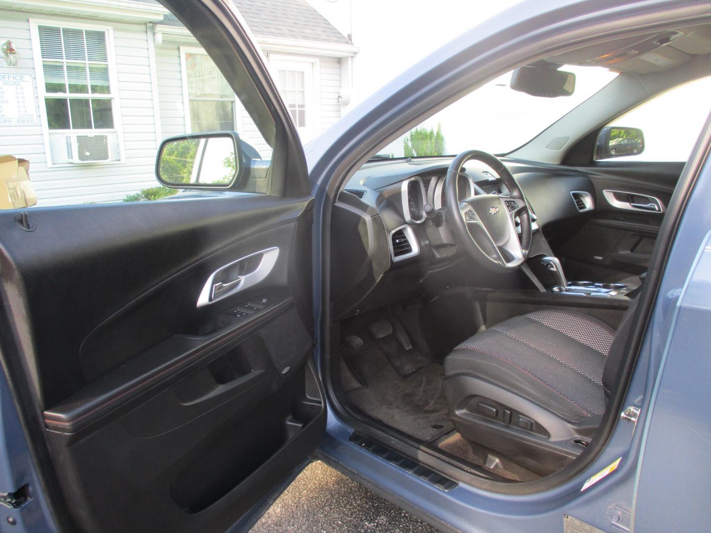 2011 BLUE Chevrolet Equinox (2CNALPECXB6) , AUTOMATIC transmission, located at 540a Delsea Drive, Sewell, NJ, 08080, (856) 589-6888, 39.752560, -75.111206 - Photo#15